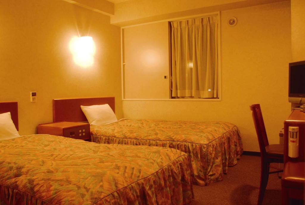 Hotel New Budget Muroran Exteriör bild